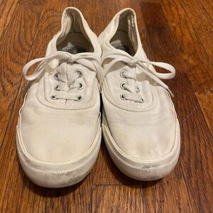 White Pro-Keds Women’s 7.5